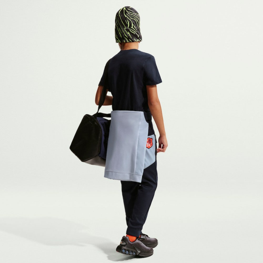 Chelsea Youth Crest T-Shirt - Black | Nike online