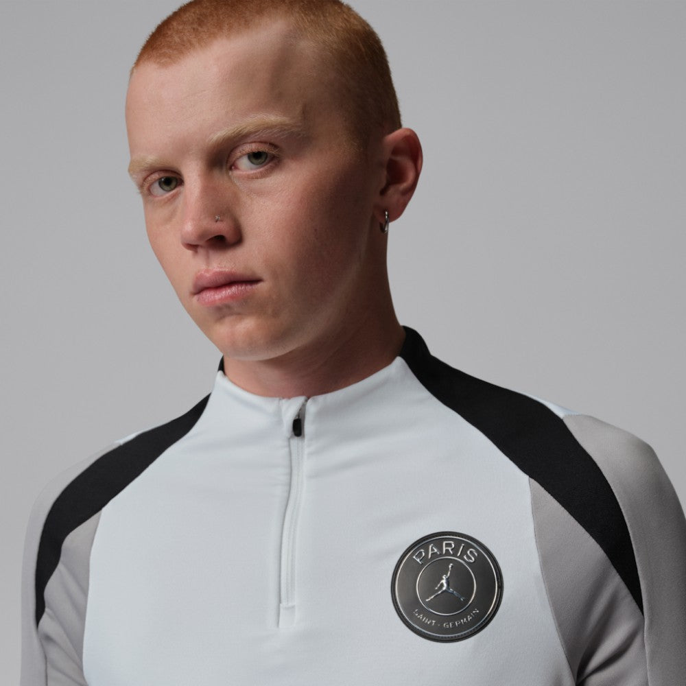 Paris Saint-Germain Jordan Brand Men's Strike Drill Quarter-Zip Long Sleeve Dri-FIT Top - White | Jordan outlet