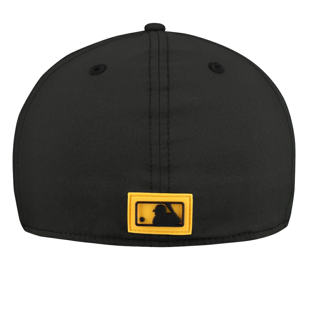 Pittsburgh Pirates 2026 Clubhouse Alternate 59FIFTY Fitted Hat - Black | New Era