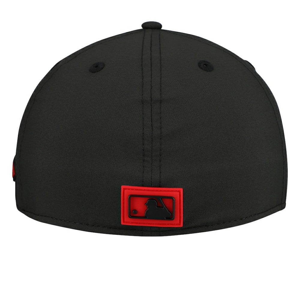 Cincinnati Reds 2026 Clubhouse Alternate 59FIFTY Fitted Hat - Black | New Era