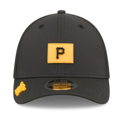 Pittsburgh Pirates 2026 Clubhouse M-Crown 39THIRTY Flex Hat - Black | New Era
