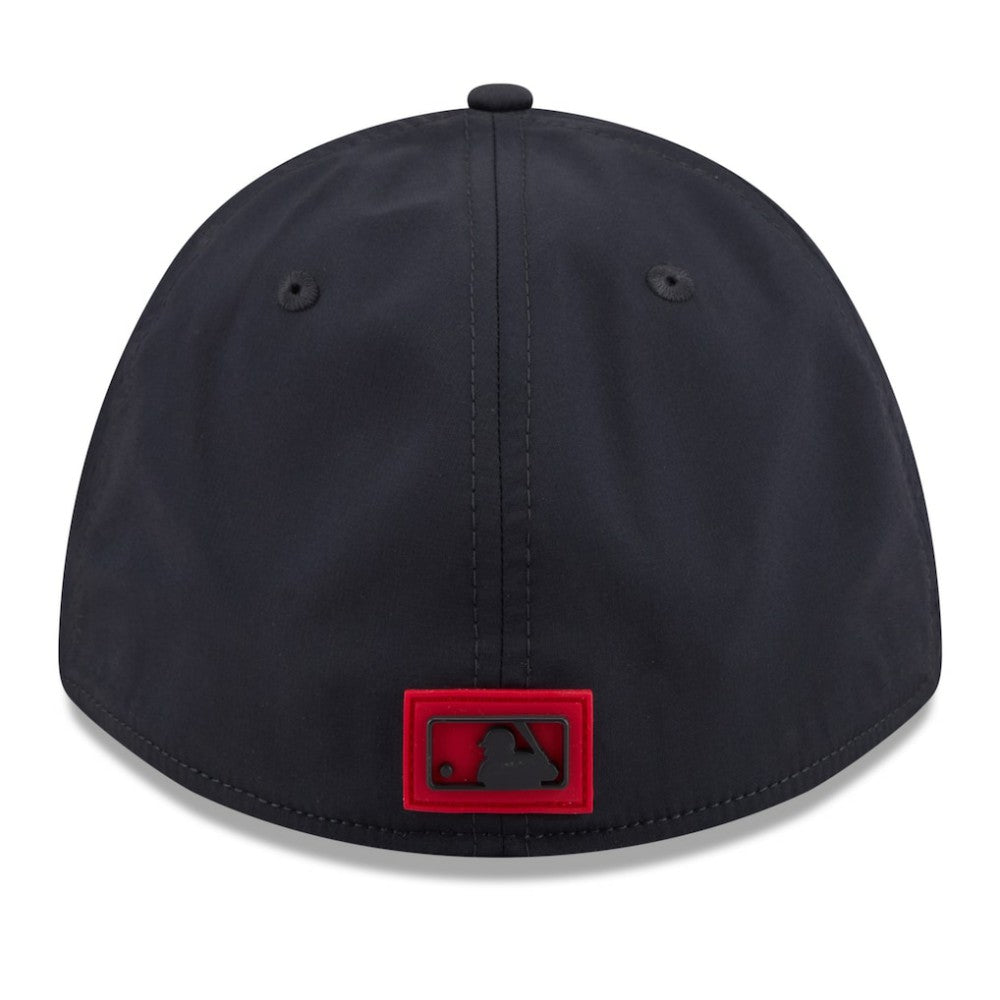 Atlanta Braves 2026 Clubhouse M-Crown 39THIRTY Flex Hat - Navy | New Era
