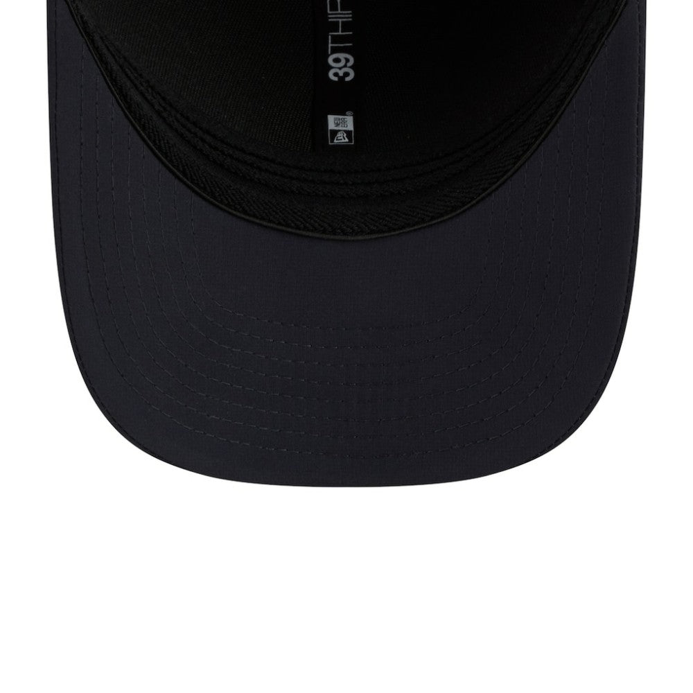 Atlanta Braves 2026 Clubhouse M-Crown 39THIRTY Flex Hat - Navy | New Era