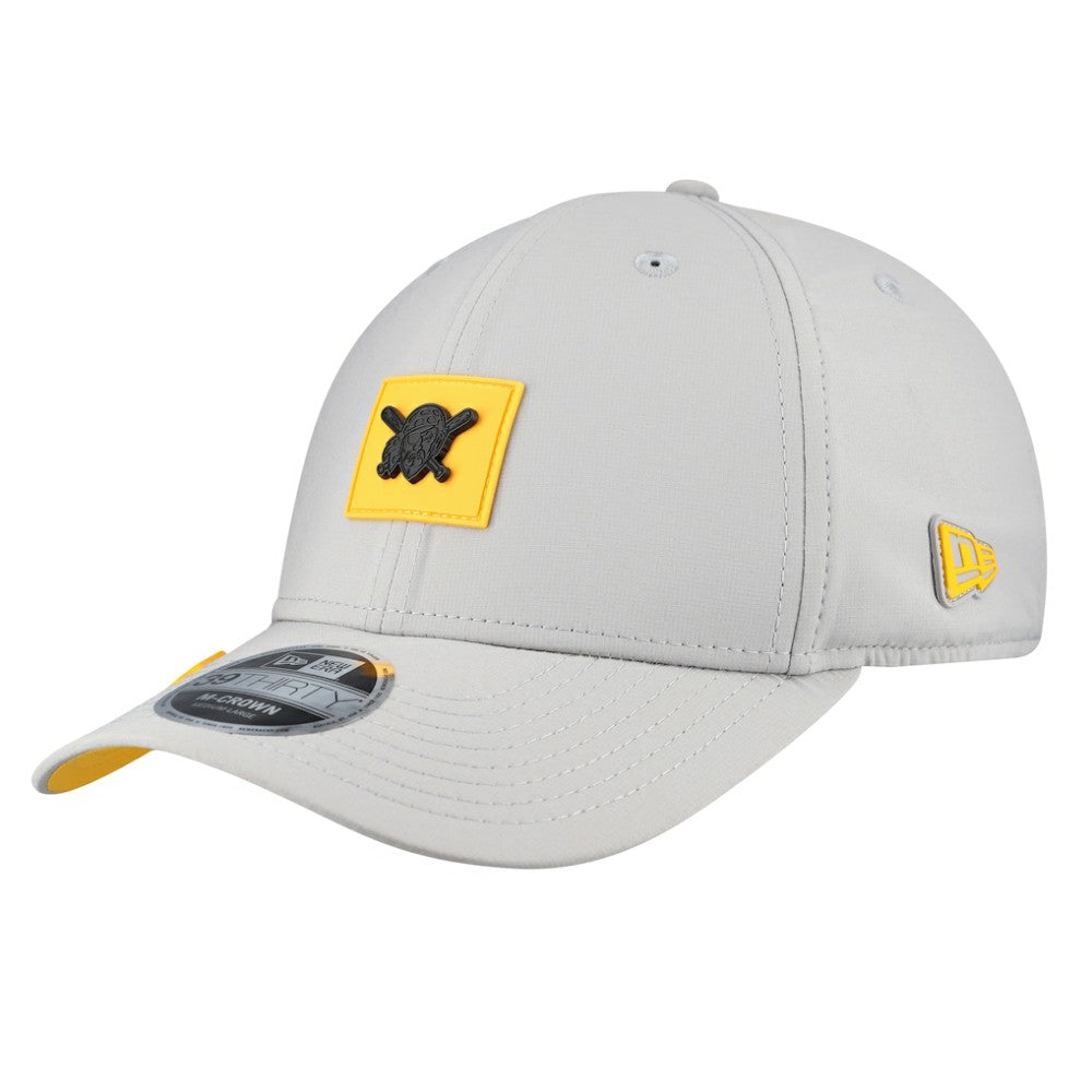 Pittsburgh Pirates 2026 Clubhouse Alternate 39THIRTY Flex Hat - Gray | New Era
