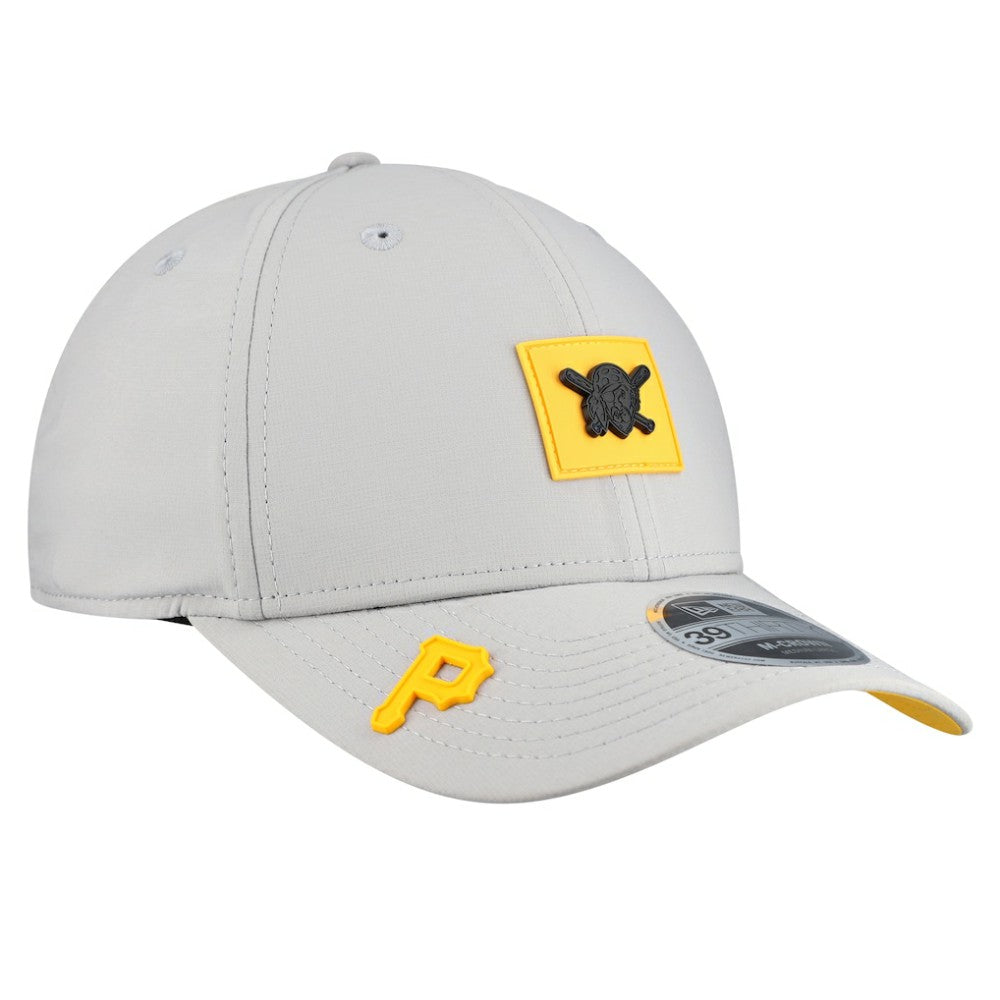 Pittsburgh Pirates 2026 Clubhouse Alternate 39THIRTY Flex Hat - Gray | New Era