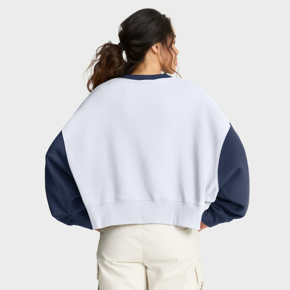Atlanta Braves Women's Oversized High Hip Fleece Sweatshirt - White/Navy | Nike