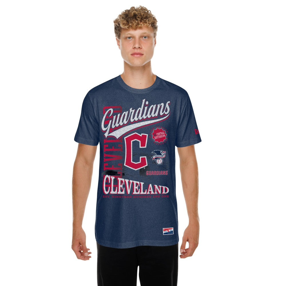 Cleveland Guardians  Oversized Throwback Distressed T-Shirt - Navy | New Era