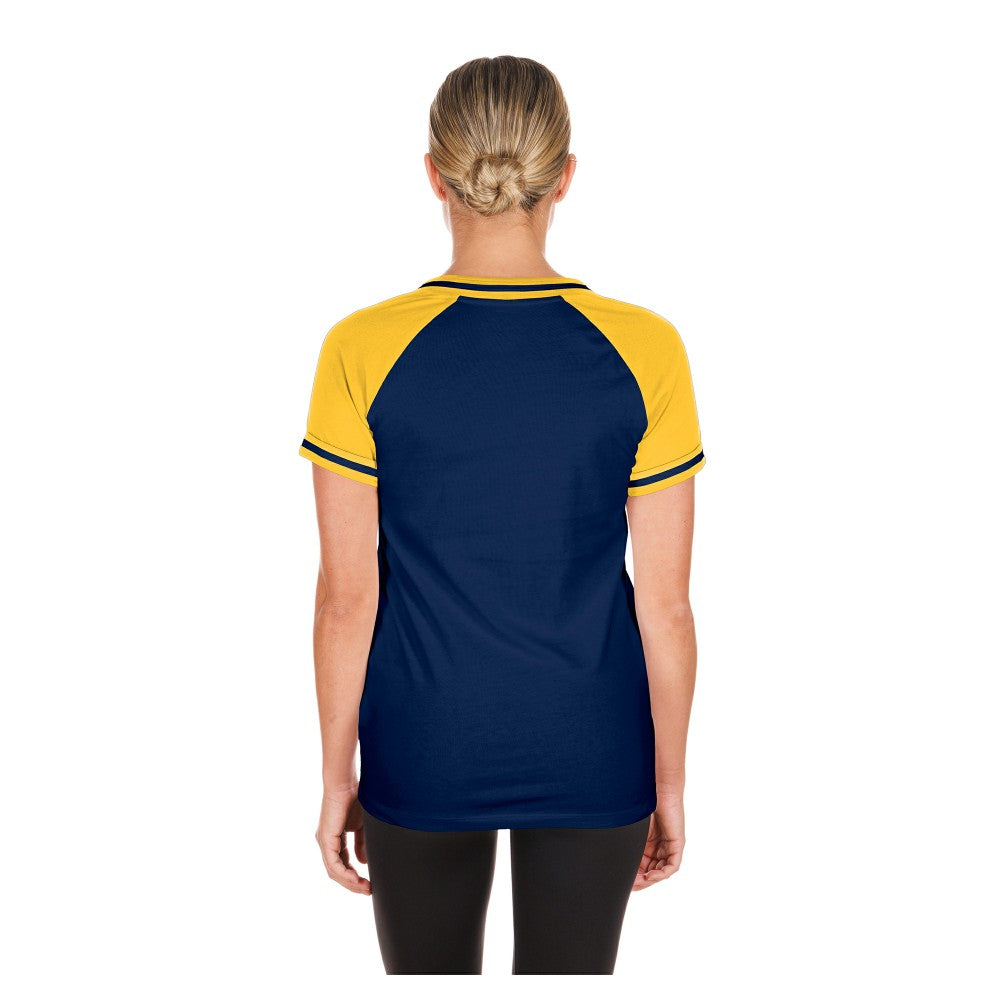 Milwaukee Brewers Women's Gameday V-Neck T-Shirt - Navy | New Era