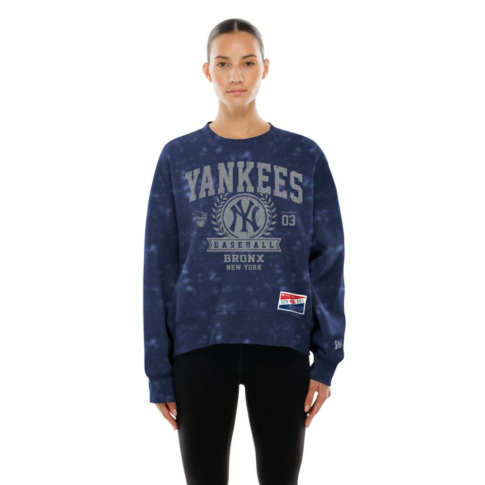 New York Yankees Women's Throwback Oversized Boxy Sweatshirt - Navy | New Era