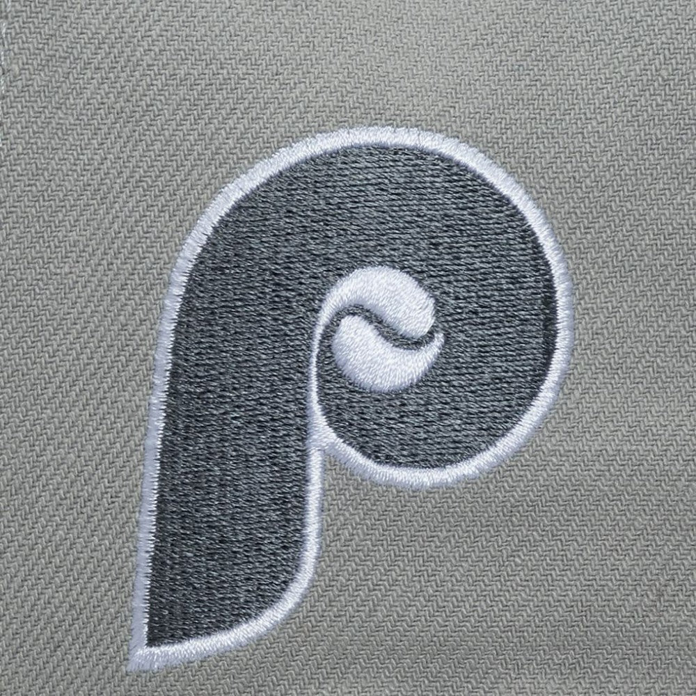 Philadelphia Phillies Cooperstown Thunderstorm Head Coach Pro-Crown Adjustable Hat - Gray | Mitchell & Ness