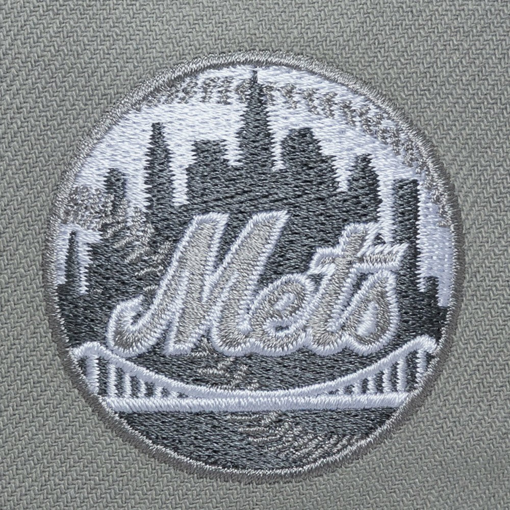 New York Mets Thunderstorm Head Coach Pro-Crown Adjustable Hat - Gray | Mitchell & Ness