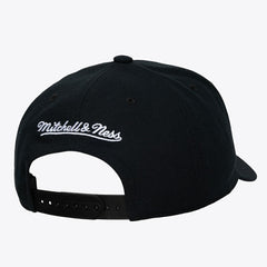 Chicago Bulls Hardwood Classics Legendary Away Pro-Pinch Adjustable Hat - Black | Mitchell & Ness online