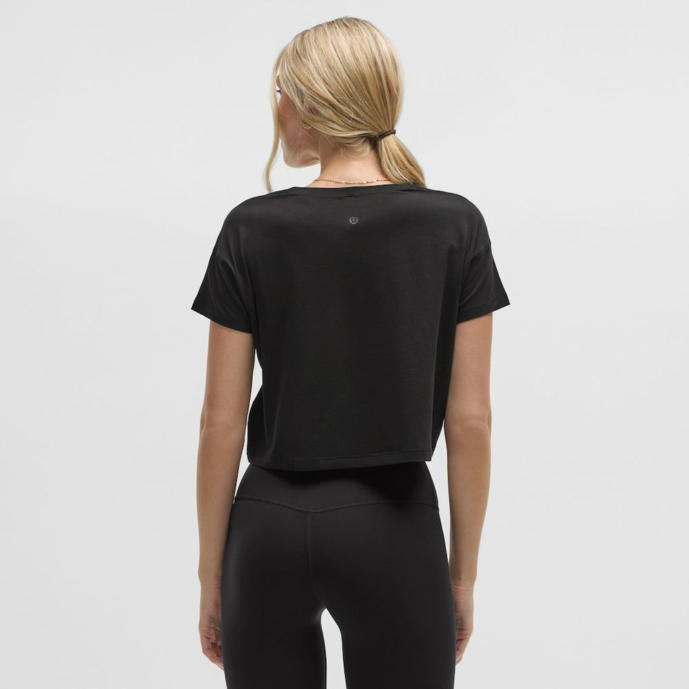 Carolina Panthers lululemon Women's Cates T-Shirt - Black online