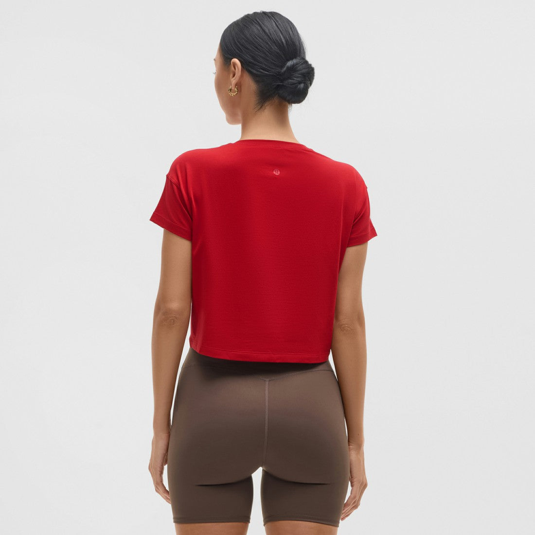 Tampa Bay Buccaneers lululemon Women's Cates T-Shirt - College Crimson on sale