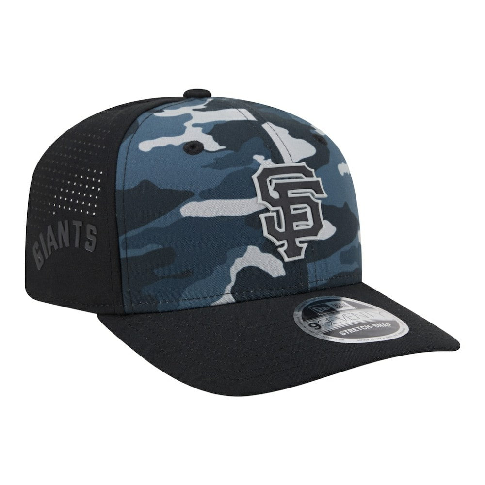 San Francisco Giants Tonal Camo 9SEVENTY Stretch-Snap Hat - Black | New Era