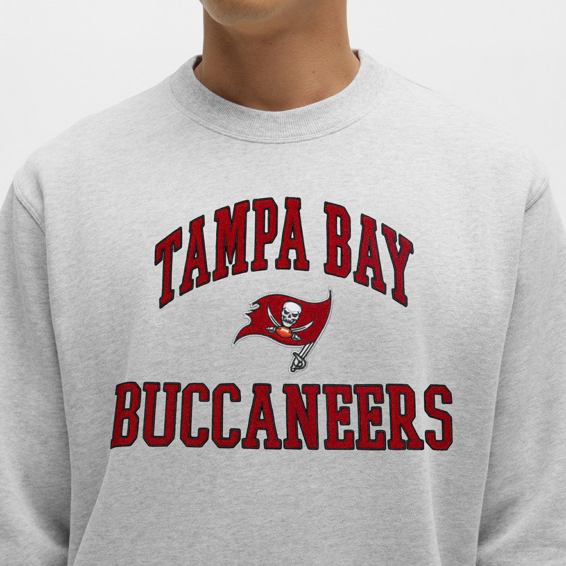 Tampa Bay Buccaneers lululemon Steady State Sweatshirt - Heathered Silver Drop on sale
