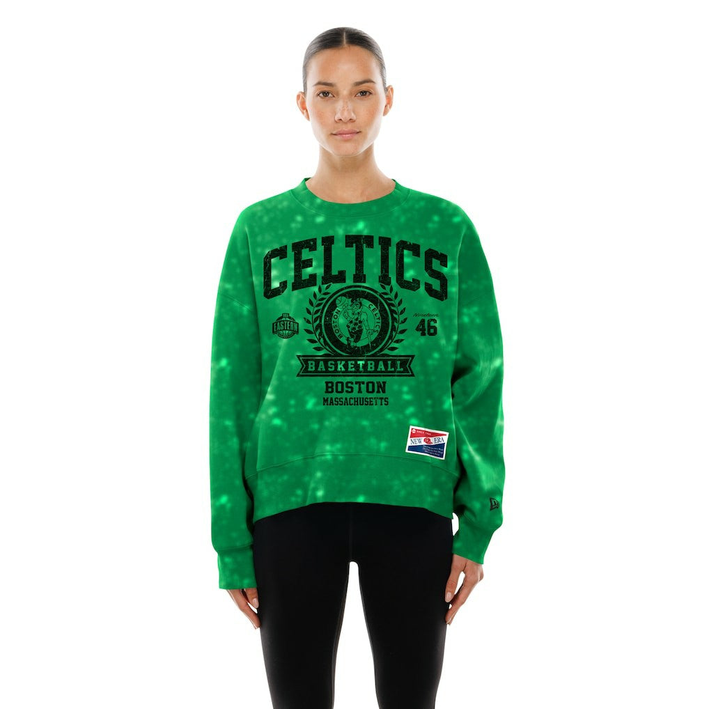 Boston Celtics Women's Throwback Collection Mineral Wash Crewneck Sweatshirt - Kelly Green | New Era shop