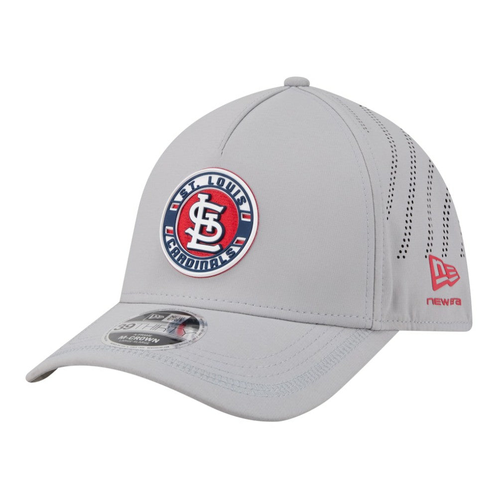 St. Louis Cardinals Patch 39THIRTY A-Frame M-Crown Perforated Flex Hat - Gray | New Era