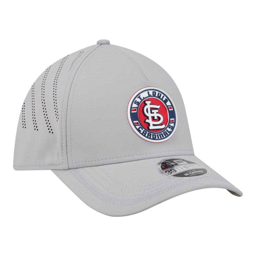 St. Louis Cardinals Patch 39THIRTY A-Frame M-Crown Perforated Flex Hat - Gray | New Era