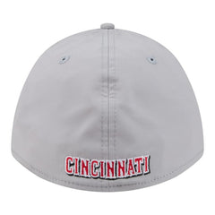 Cincinnati Reds Patch 39THIRTY A-Frame M-Crown Perforated Flex Hat - Gray | New Era