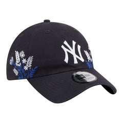 New York Yankees Women's Wildflower Casual Classic Adjustable Hat - Navy | New Era