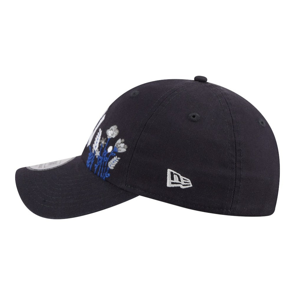 New York Yankees Women's Wildflower Casual Classic Adjustable Hat - Navy | New Era