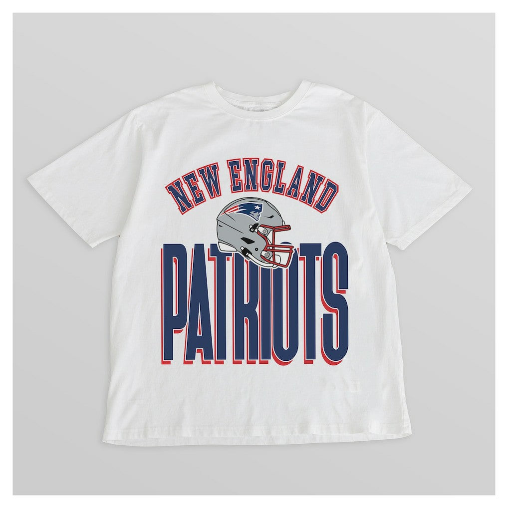 New England Patriots Gameday Couture Women's Oversized Classic Fierce Focus T-Shirt - White for sale