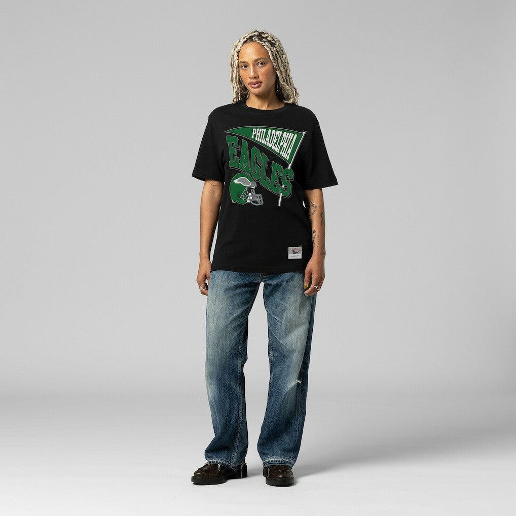 Philadelphia Eagles Women's Team Dynamic Boyfriend T-Shirt - Black online