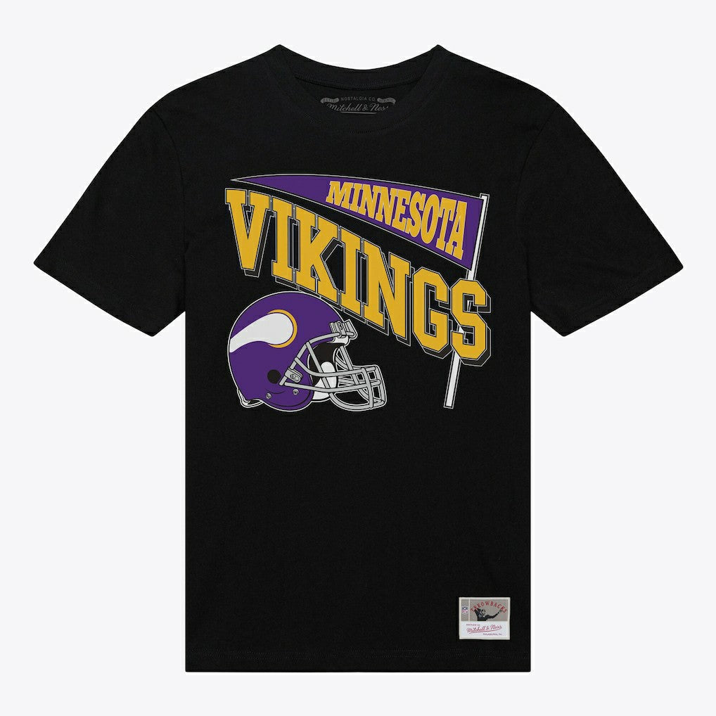 Minnesota Vikings Women's Team Dynamic Boyfriend T-Shirt - Black sale