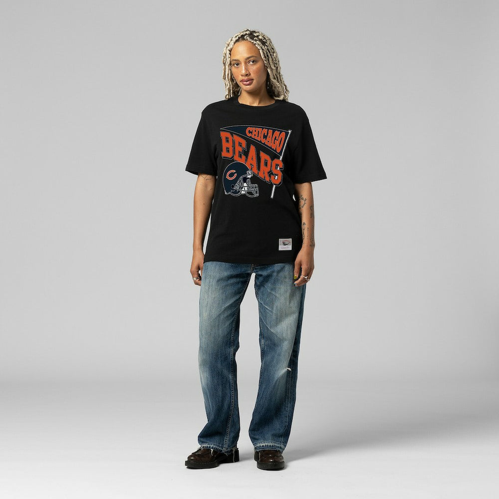Chicago Bears Women's Team Dynamic Boyfriend T-Shirt - Black cheap