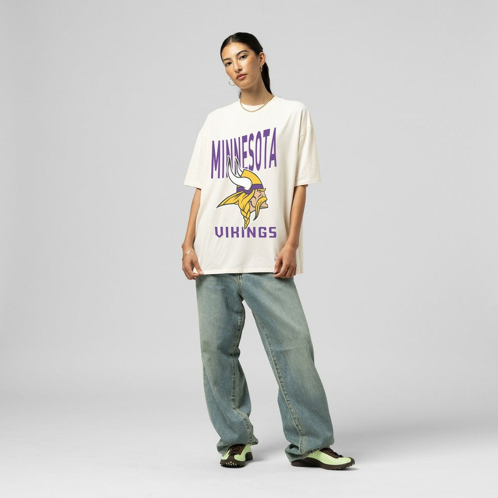 Minnesota Vikings Women's Logo Rise Boyfriend T-Shirt - Cream on sale