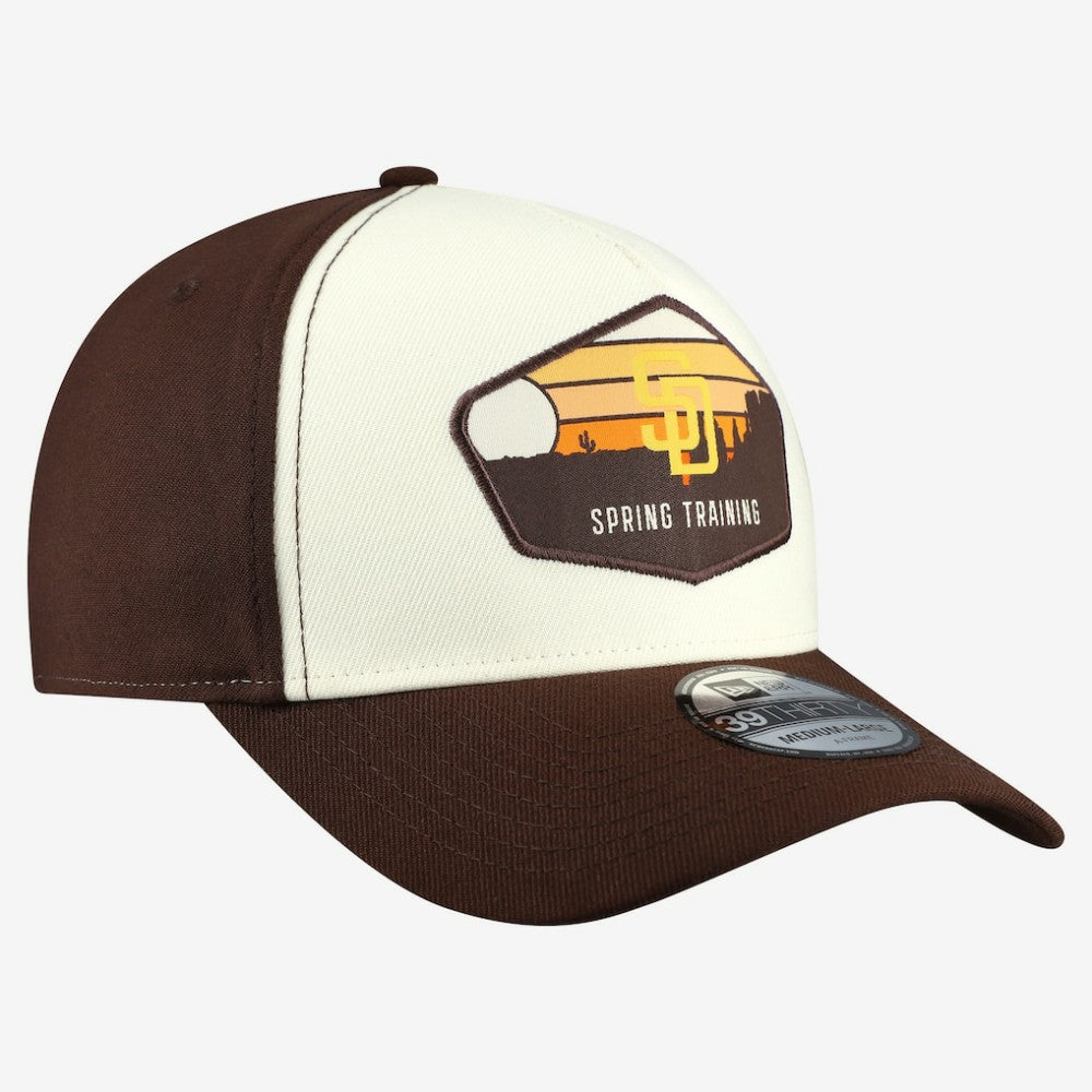 San Diego Padres 2026 Spring Training Fan Pack Gradient 39THIRTY Flex Hat - Stone | New Era
