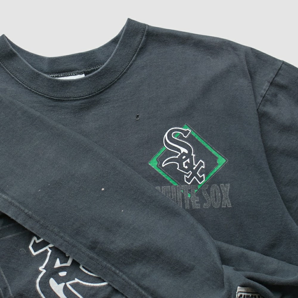 Chicago White Sox The Game 90s T-Shirt - Black Vintage