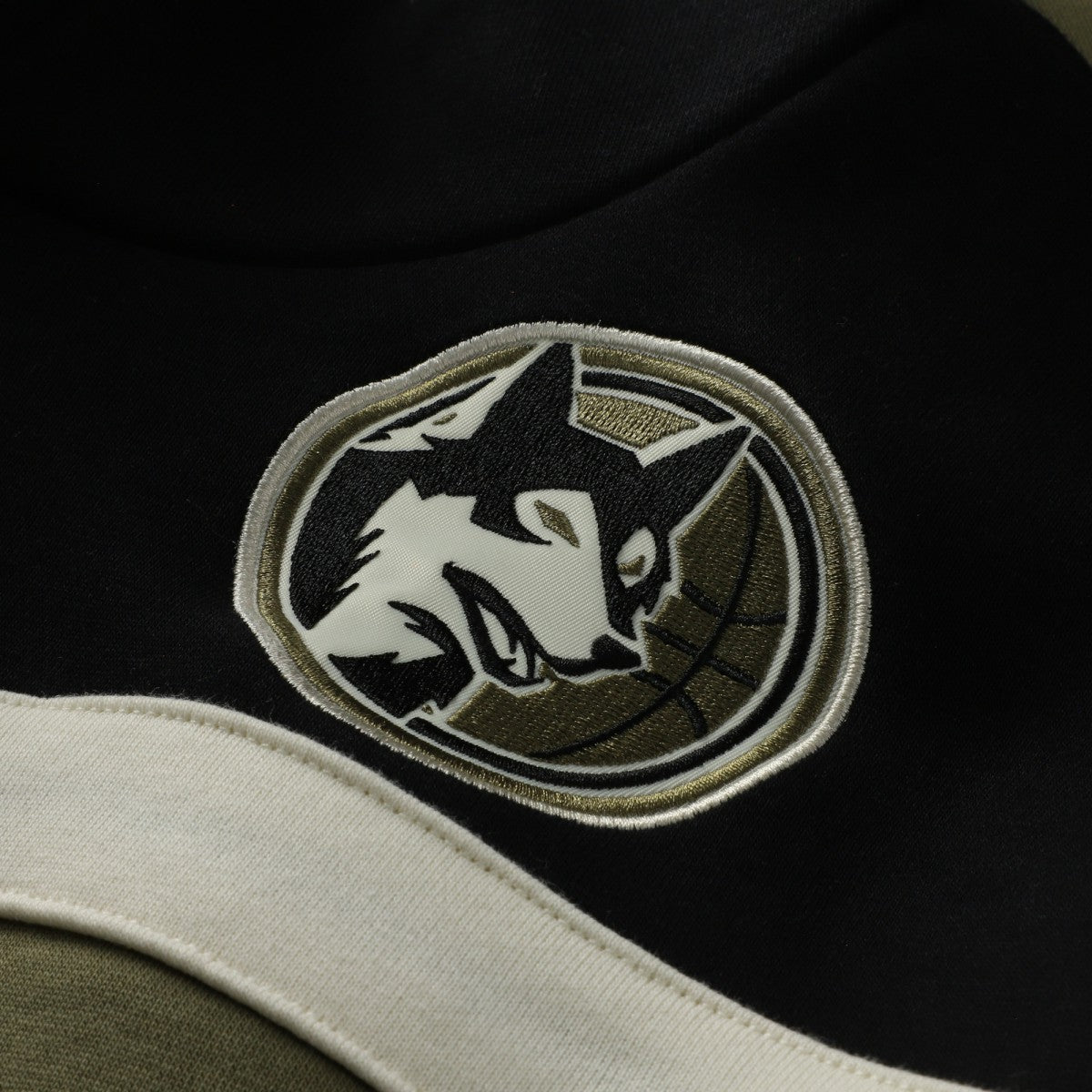 Minnesota Timberwolves Double Clutch Head Coach Hoodie - Olive/Black | Mitchell & Ness shop