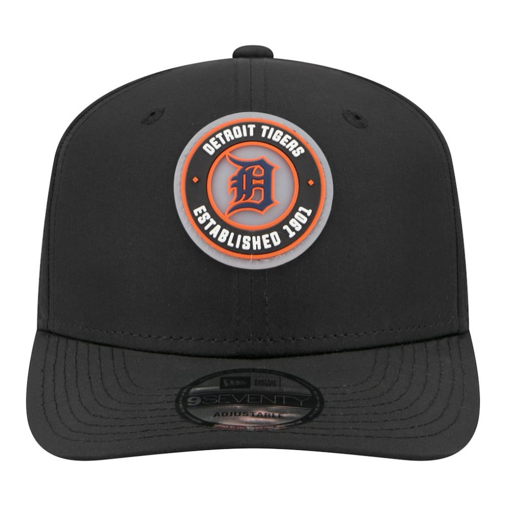 Detroit Tigers Circle 9SEVENTY Adjustable Hat - Black | New Era