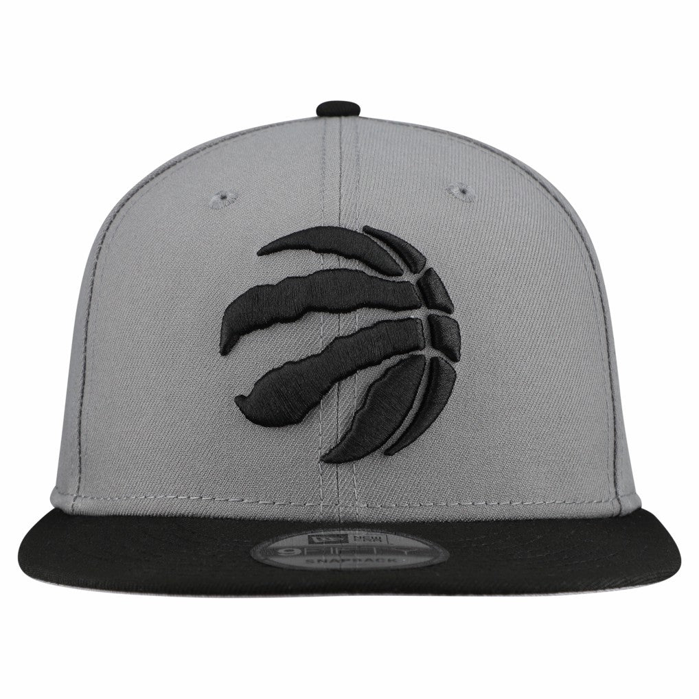 Toronto Raptors Core Logo Storm Gray Two-Tone 9FIFTY Snapback Hat - Gray | New Era online