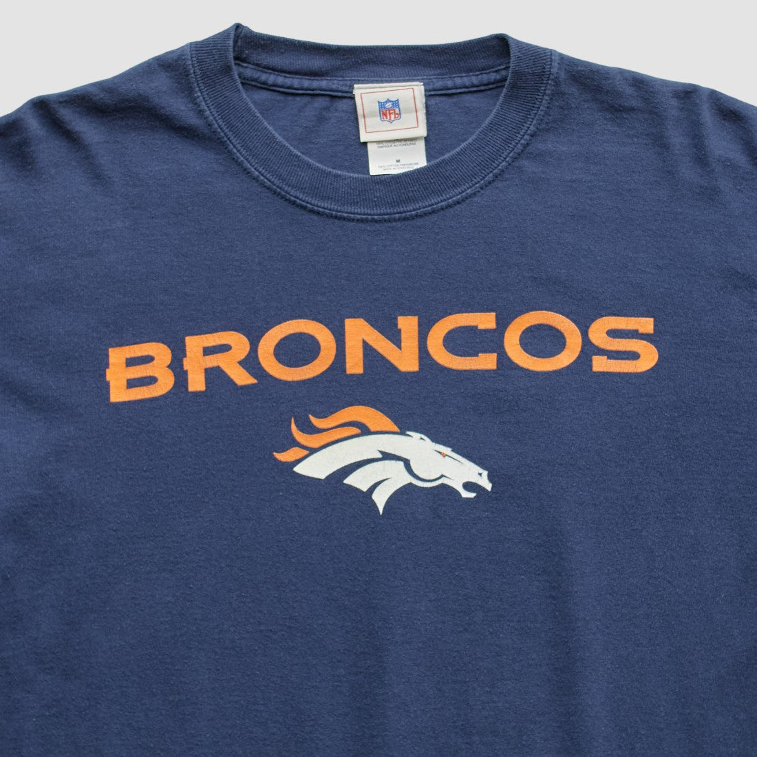 Denver Broncos NFL 2000s T-Shirt - Navy Vintage online