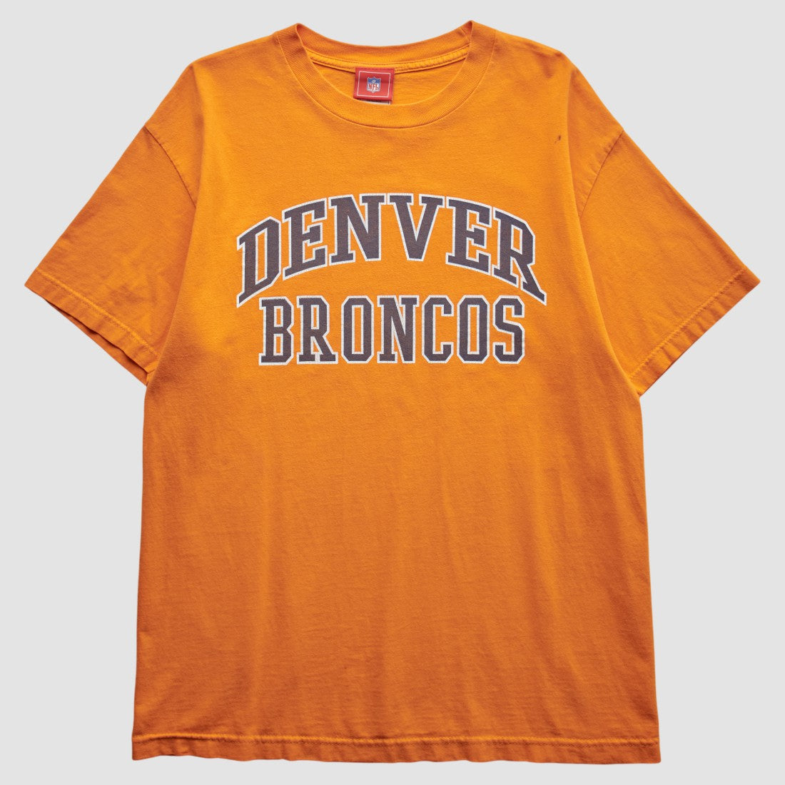 Denver Broncos NFL 2000s T-Shirt - Orange Vintage outlet