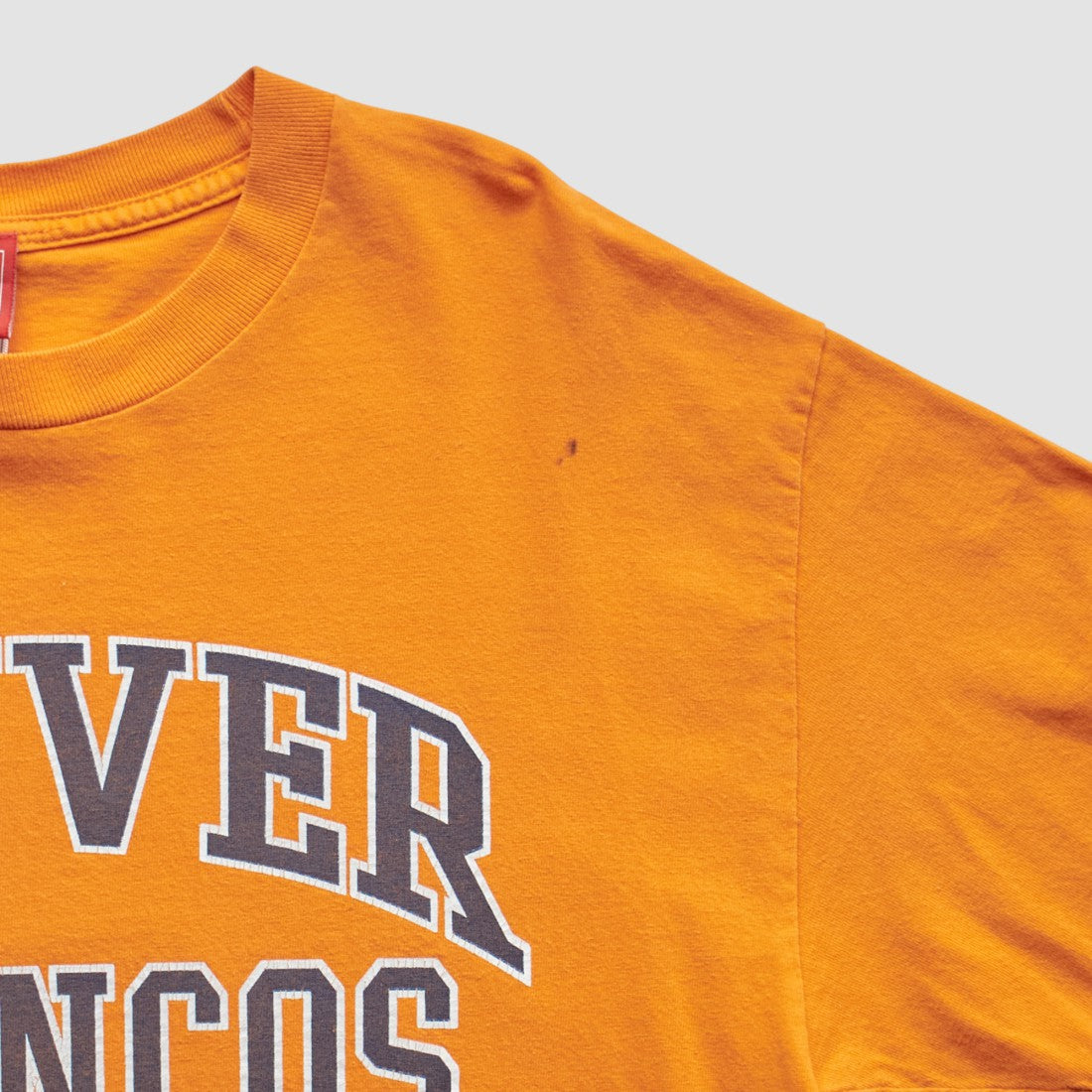 Denver Broncos NFL 2000s T-Shirt - Orange Vintage outlet