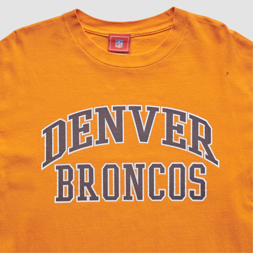 Denver Broncos NFL 2000s T-Shirt - Orange Vintage outlet