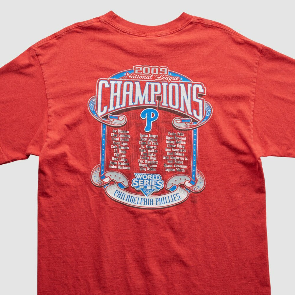 Philadelphia Phillies Majestic 2009 T-Shirt - Red Vintage