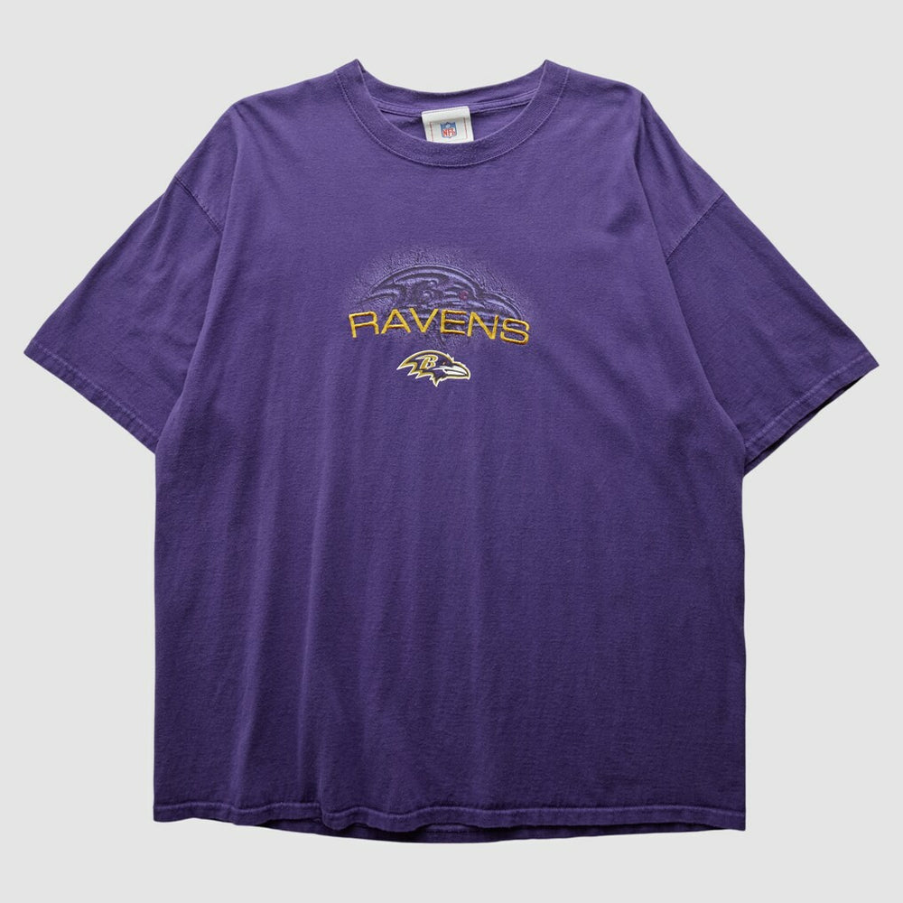 Baltimore Ravens NFL 2000s T-Shirt - Purple Vintage on sale