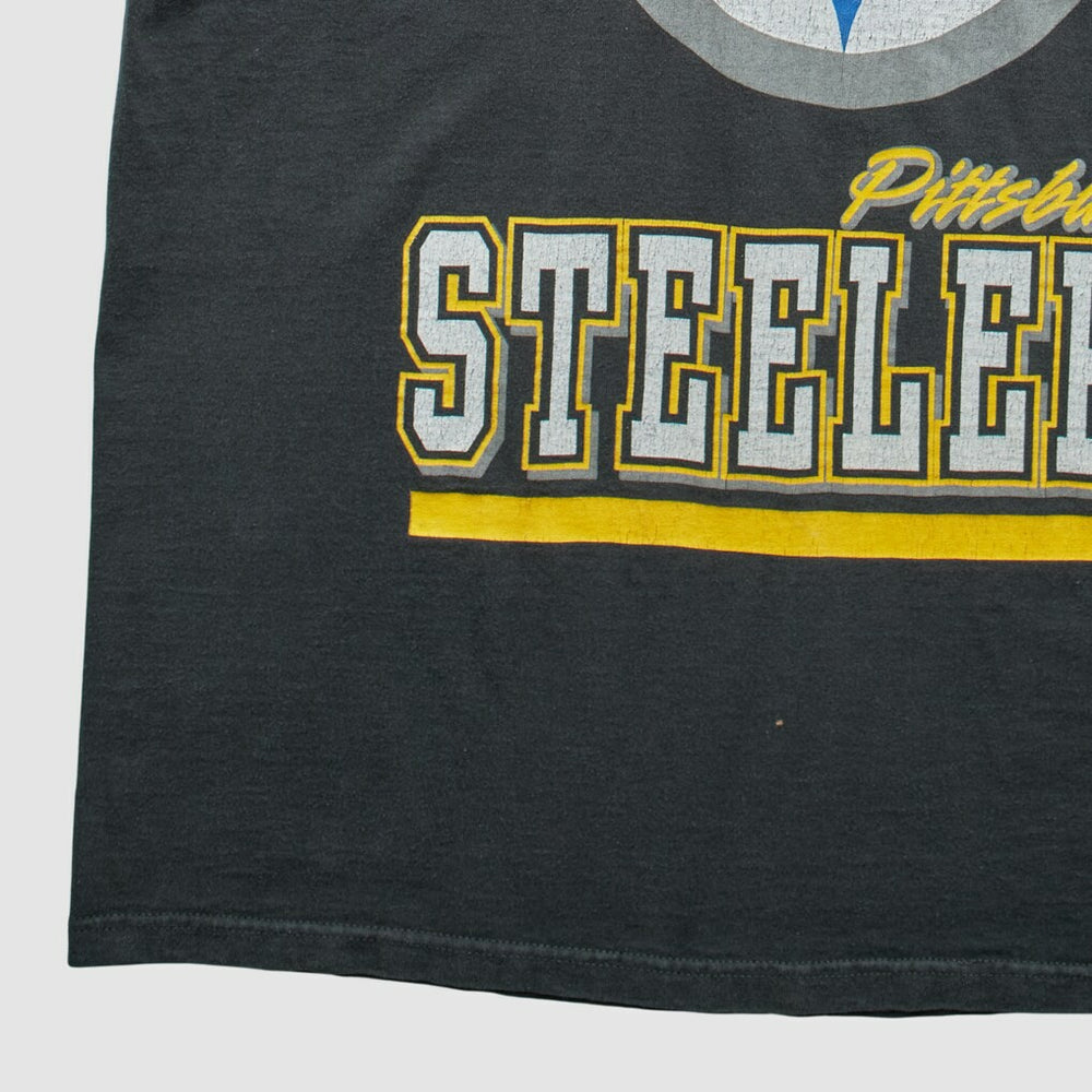 Pittsburgh Steelers 1997 T-Shirt - Black Vintage on sale