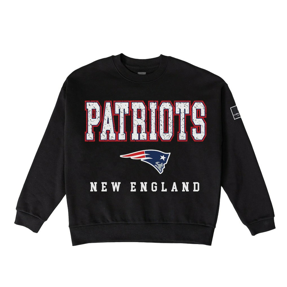 New England Patriots Gameday Couture Women's Oversized Level Up Black Label Premium Fleece Sweatshirt - Black online