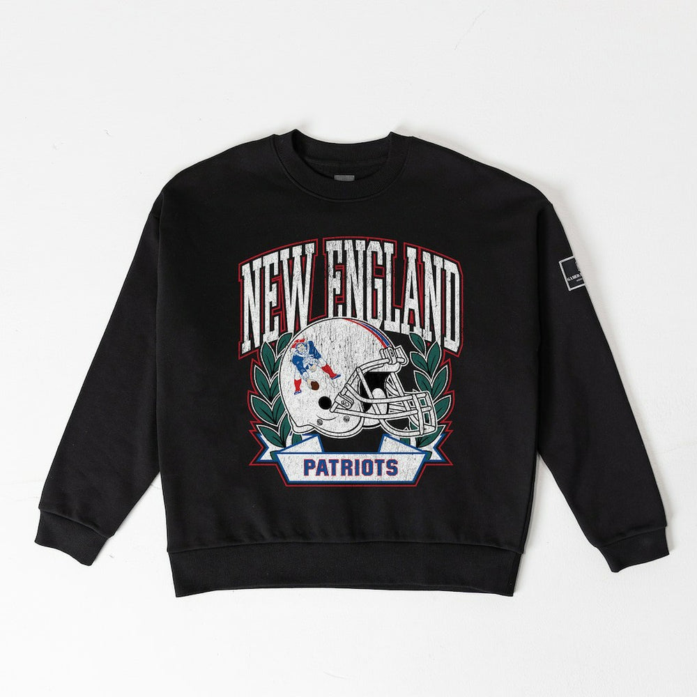 New England Patriots Gameday Couture Women's Oversized Victory Lane Black Label Premium Fleece Sweatshirt - Black outlet