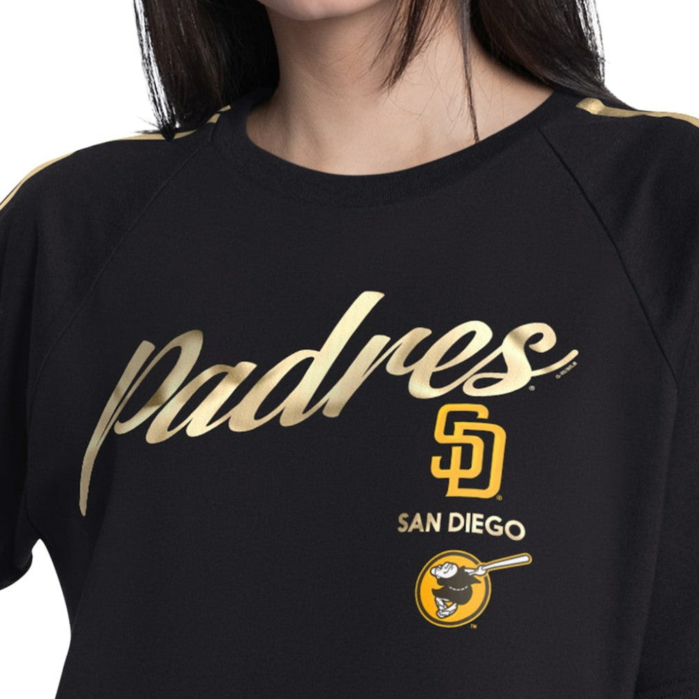 San Diego Padres G-III 4Her by Carl Banks Women's Classic Play Cropped T-Shirt - Black