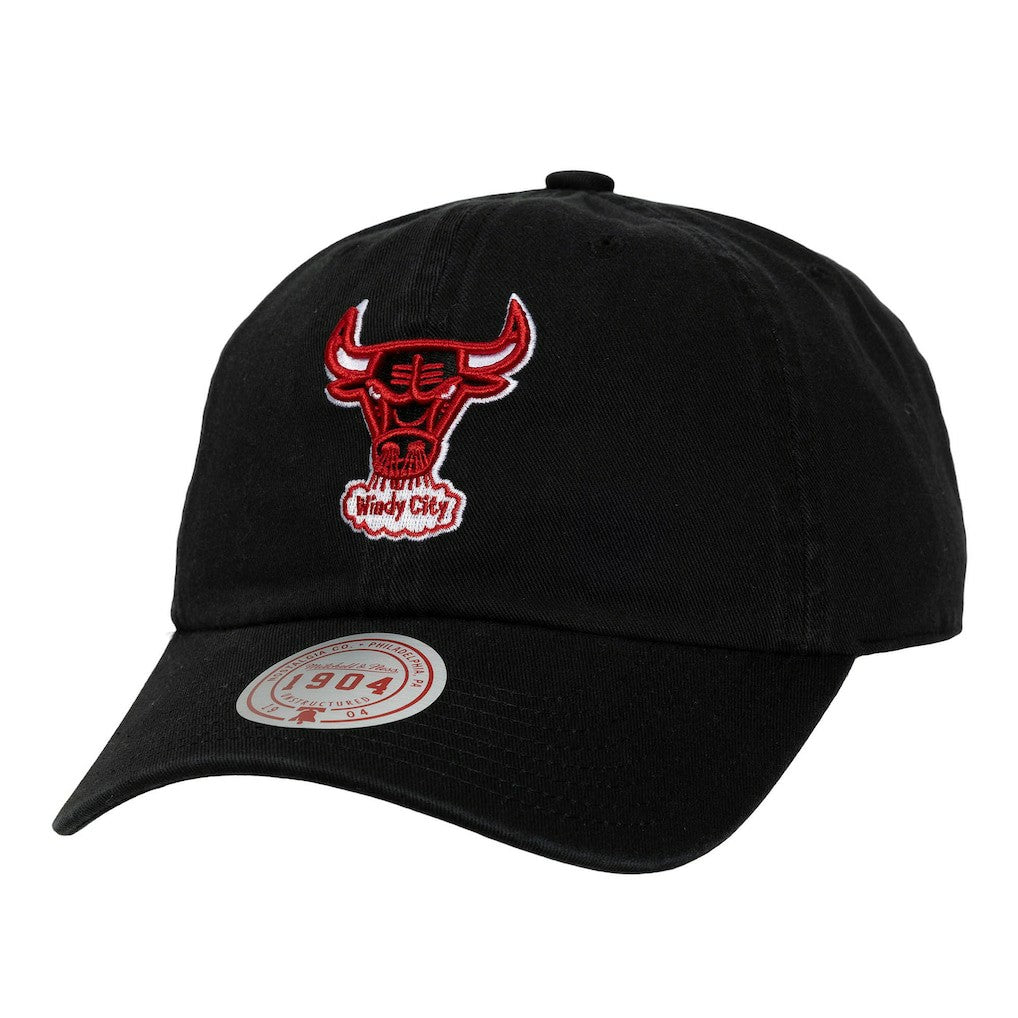 Chicago Bulls Hardwood Classics 1904 Adjustable Hat - Black | Mitchell & Ness on sale