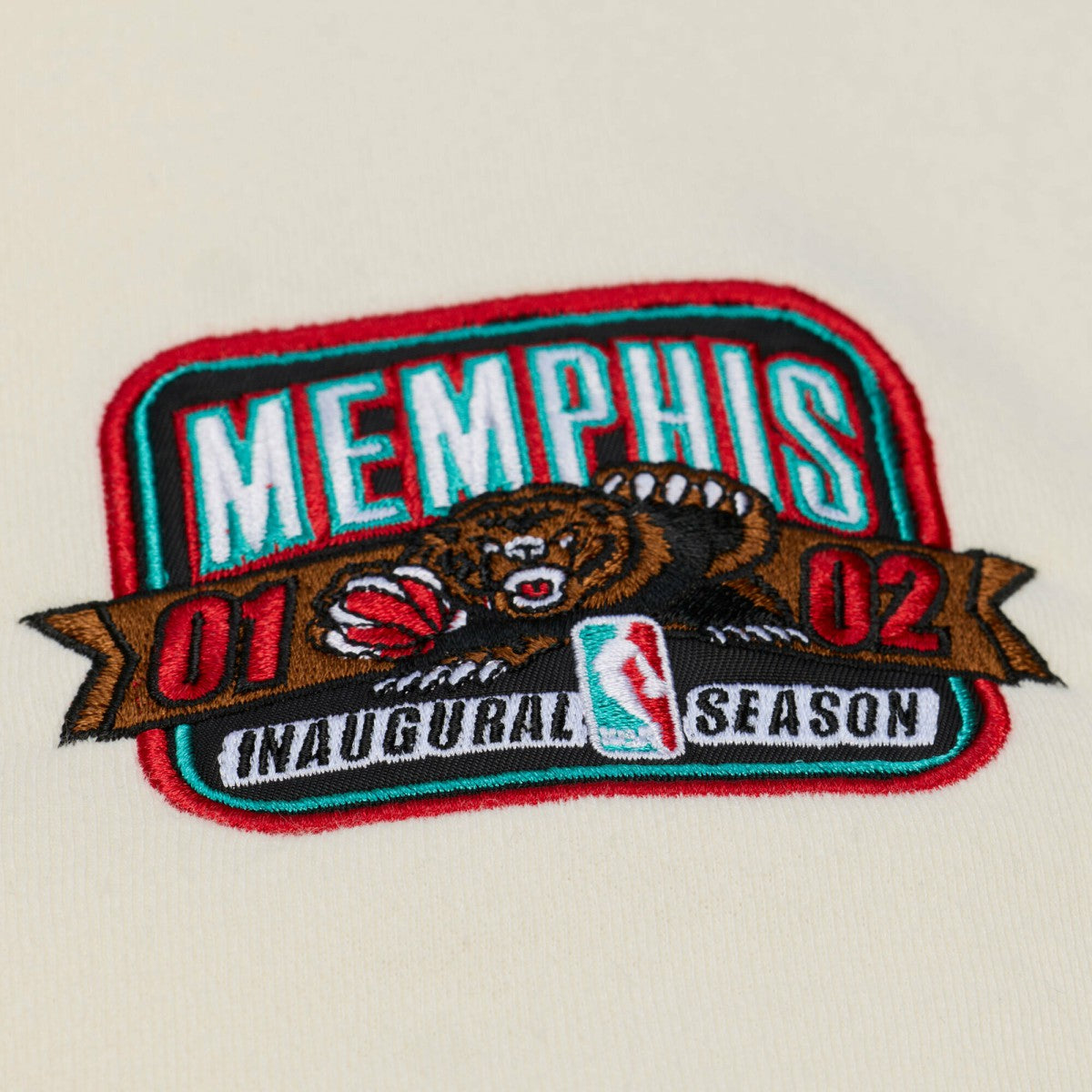 Memphis Grizzlies Hardwood Classics Chainstitch Premium Fleece Hoodie - Cream | Mitchell & Ness cheap