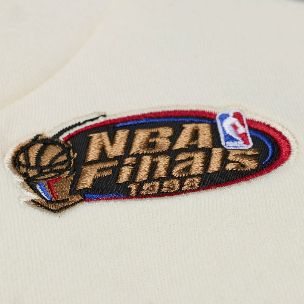 Chicago Bulls Hardwood Classics Chainstitch Premium Fleece Hoodie - Cream | Mitchell & Ness on sale