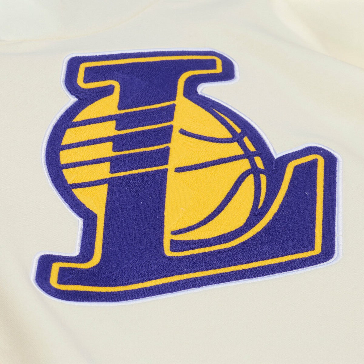Los Angeles Lakers Hardwood Classics Chainstitch Premium Fleece Hoodie - Cream | Mitchell & Ness shop